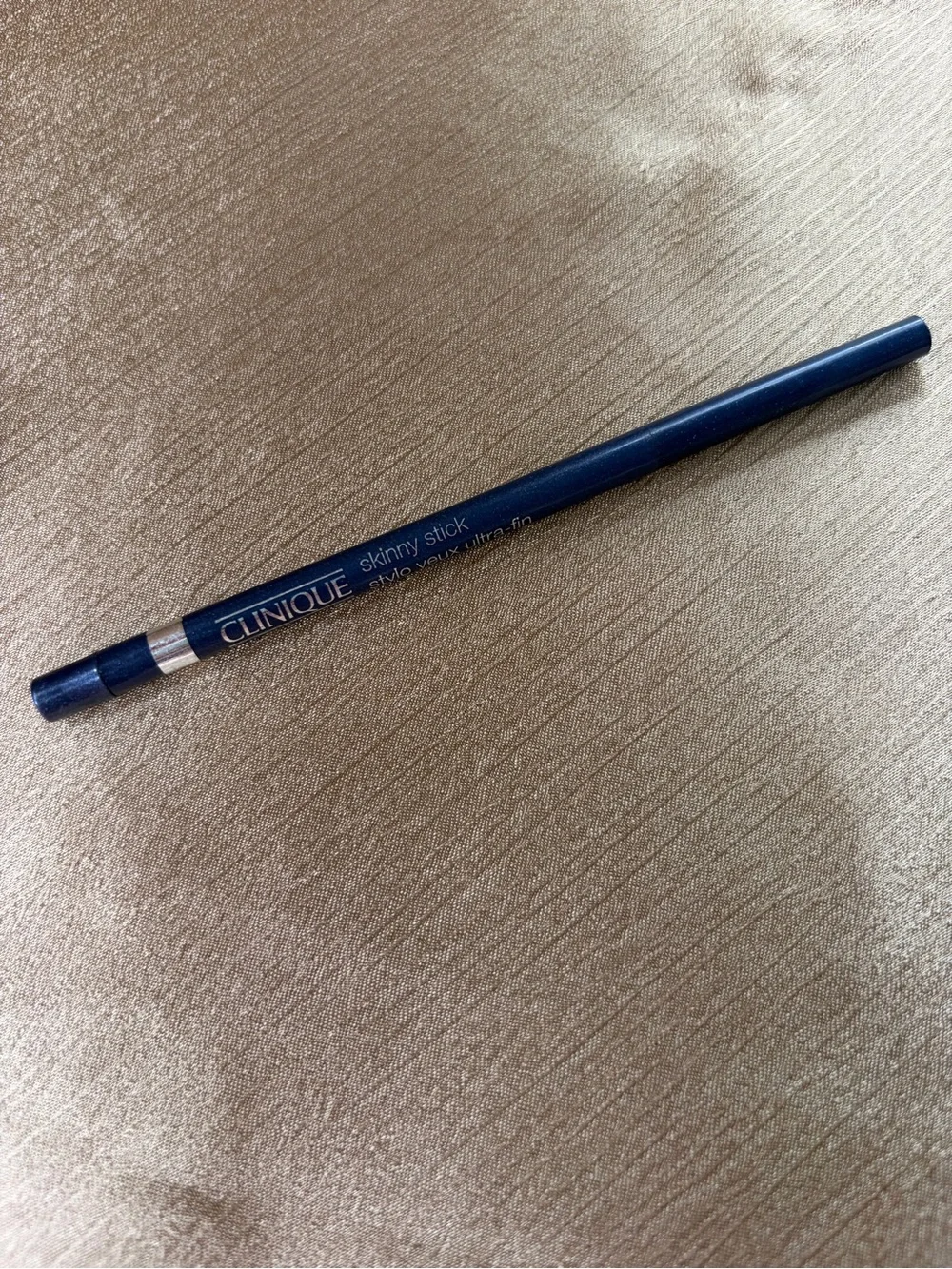 Clinique Skinny Stick Ultra-Fine Eyeliner Pencil - Navy . Shade - skinny jeans